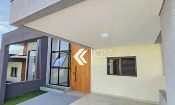 Imagem: Casa com piscina para venda no Horto Florestal