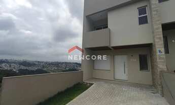 Imagem: Sobrado em Rua Dionysio Adami - Nossa Senhora