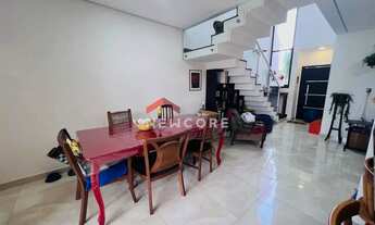 Imagem: Casa de condomínio em Rua das Tamareiras