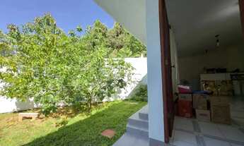 Imagem 7: Casa 3 dormitórios com quintal e edícula no bairro Itaguaçu