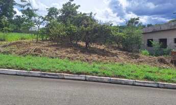 Imagem 4: Lote no condomínio quatro estações