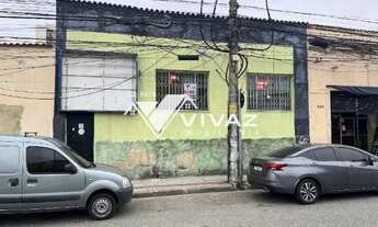 Imagem: Prédio Comercial no Engenho de Dentro com