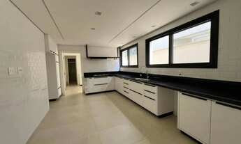 Imagem 7: Casa à venda e para alugar em Barueri, Alphaville Residencial Zero, com 4 suítes, com 550