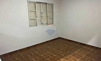 Imagem 6: Casa comercial no centro