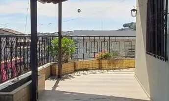 Imagem: Casa Comercial com 3 quartos para alugar