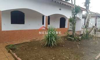 Imagem: Casa em Rua Maestro Vicente Basile Neto