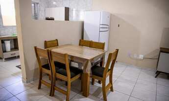 Imagem 5: Imperdível 3 qtos c/1 suíte apto térreo frente p/rua 200 metros do mar Caravelas Matinhos