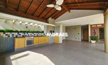 Imagem 7: Casa em Condomínio Fechado com 4 quartos, 3 suítes, a/c 405 m² - venda por R$ 1.900.000 ou