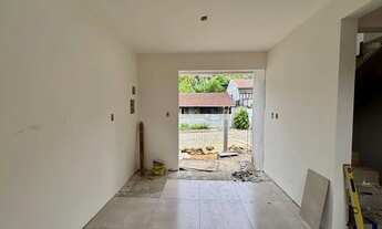 Imagem 5: Sobrado Novo na melhor região da Velha. Com 2 dormitórios, 2 vagas de garagem. Aceita carr