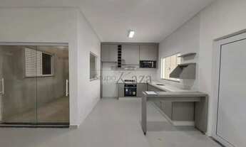 Imagem 3: Oportunidade - Casa - Bosque dos Eucaliptos - 3 Dormitórios - 250m²