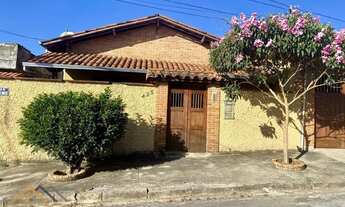 Imagem: Casa com 4 quartos à venda, 187 m² por