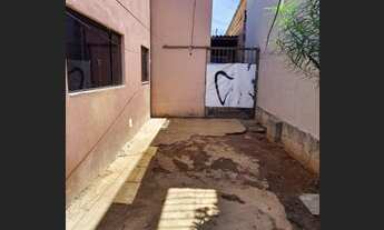 Imagem 3: Vendo no Buritis II uma casa Escriturada e Registrada