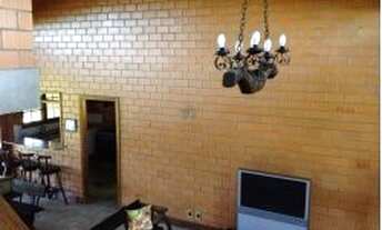 Imagem: Sobrado Estilo Country de Condomínio de