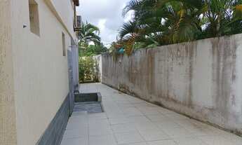 Imagem 4: Ótima casa com 250m² útil em terreno de 750m², 4/4 sendo 2 suítes, gabinete, 2 dependência