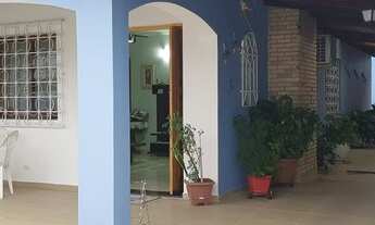 Imagem 4: Casa para venda no Jardim Aruãn, com piscina e, com 6 quartos