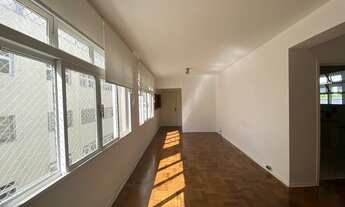 Imagem: Apartamento em andar alto na rua Itacolomi