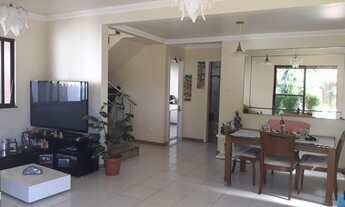 Imagem 7: Casa a venda em Buraquinho,4/4,suíte com closet,piscina