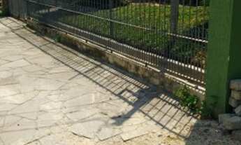 Imagem 2: PORTO ALEGRE - Casa Padrão - Jardim Itu