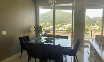 Imagem 5: Casa de condomínio para aluguel tem 400 metros quadrados com 4 quartos