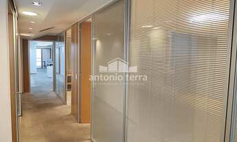 Imagem 5: Mobiliado.Andar corporativo para aluguel possui 245 metros quadrados em Centro - Rio de Ja