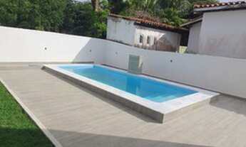 Imagem 4: Casa de condomínio para aluguel possui 200 metros quadrados com 4 quartos piscina