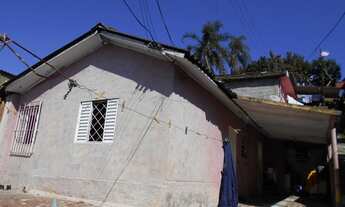 Imagem 2: TERRENO com Casas para renda- Excelente valor de mercado