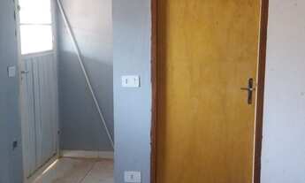 Imagem 3: Alugo casa; proximo ao centro sentido a UCDB, direto com proprietária