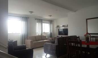 Imagem: Sobrado para venda tem 250 metros quadrados