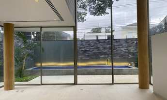 Imagem 6: Casa de condomínio para aluguel e venda possui 636 metros quadrados com 4 quartos