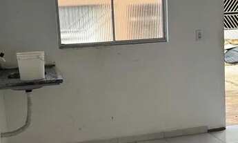 Imagem 4: Casa pequena Casa em condomínio com 1 dormitório