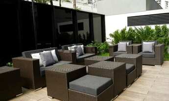 Imagem 6: Studio Brooklin na frente da estação de metrô