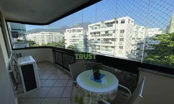 Imagem 3: Apartamento para Venda em Rio de Janeiro, Freguesia (Jacarepaguá), 4 dormitórios, 1 suíte