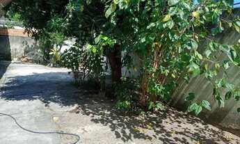 Imagem 7: Casa em Santa Cruz Grande quintal, 3 quartos, local familiar. Parte Nobre de Santa Cruz