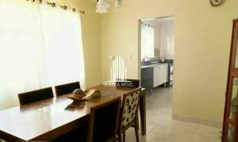 Imagem 3: SOBRADO DE 240M², POSSUI 3 DORMITÓRIOS SENDO 1 SUÍTE, 1 SALA E 6 VAGAS, À VENDA NA REGIÃO