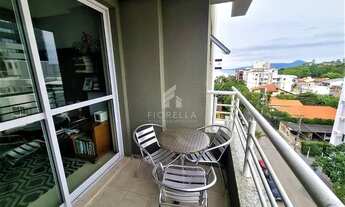 Imagem 2: Apartamento com 2 dormitórios, 1 suíte no bairro Coqueiros em Florianópolis/SC