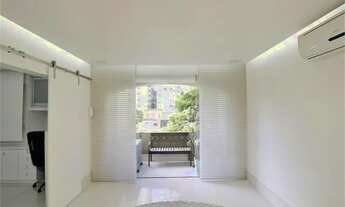 Imagem 5: Apartamento para venda tem 206 m2 com 3 dormitórios e 2 vagas no Jardim Paulista - São Pau