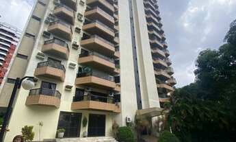 Imagem 2: Apartamento para venda possui 170 metros quadrados com 4 quartos