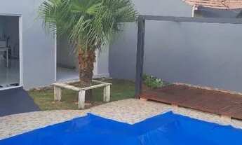 Imagem 2: Casa com piscina