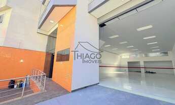 Imagem 2: Excelente Galpão de 600m² no Jardim Stella (Santo André) para locação, com fácil acesso à