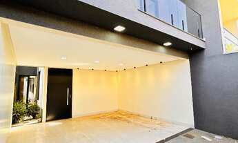 Imagem 2: Sobrado com piscina e planejados no Alvorada / São Carlos