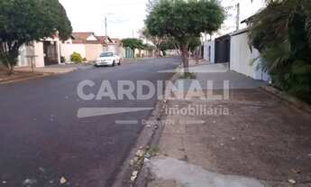 Imagem 2: Casa com ótima localização, 03 dormitórios sendo um suíte