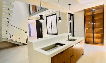 Imagem 6: Sobrado com piscina e planejados no Alvorada / São Carlos