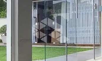 Imagem 4: Casa com 2 quartos/dormitórios no bairro Praia de Fora, em Palhoça - SC