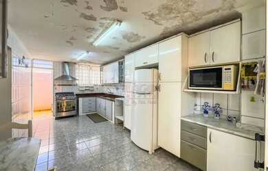 Imagem 7: Casa sobrado de 281m² com 05 quartos sendo 02 suítes á venda - Campos Elíseos