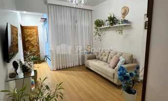 Imagem 2: Apartamento à venda, dois quartos mobiliado semi-luxo, em Copacabana, metrô Arco Verde