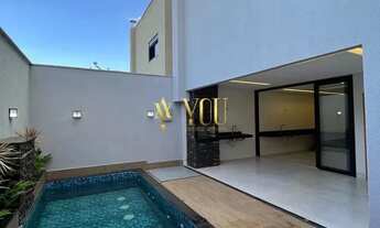 Imagem 5: Casa com 3 Suítes, Piscina Aquecida e Área Gourmet Próximo à Av. Ipanema