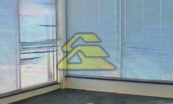 Imagem 7: Centro Galpão / depósito com 5 vagas na garagem