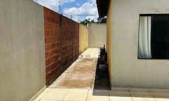 Imagem 3: Execlente casa com 2 dorm ACEITA FINANCIAMENTO