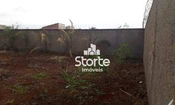Imagem 4: Terreno à venda, 326,29m² por R$ 135.000 - Jardim Sucupira - Uberlândia/MG