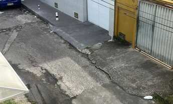 Imagem 2: Casa para Locação em Salvador, Boca do Rio, 2 dormitórios, 2 banheiros